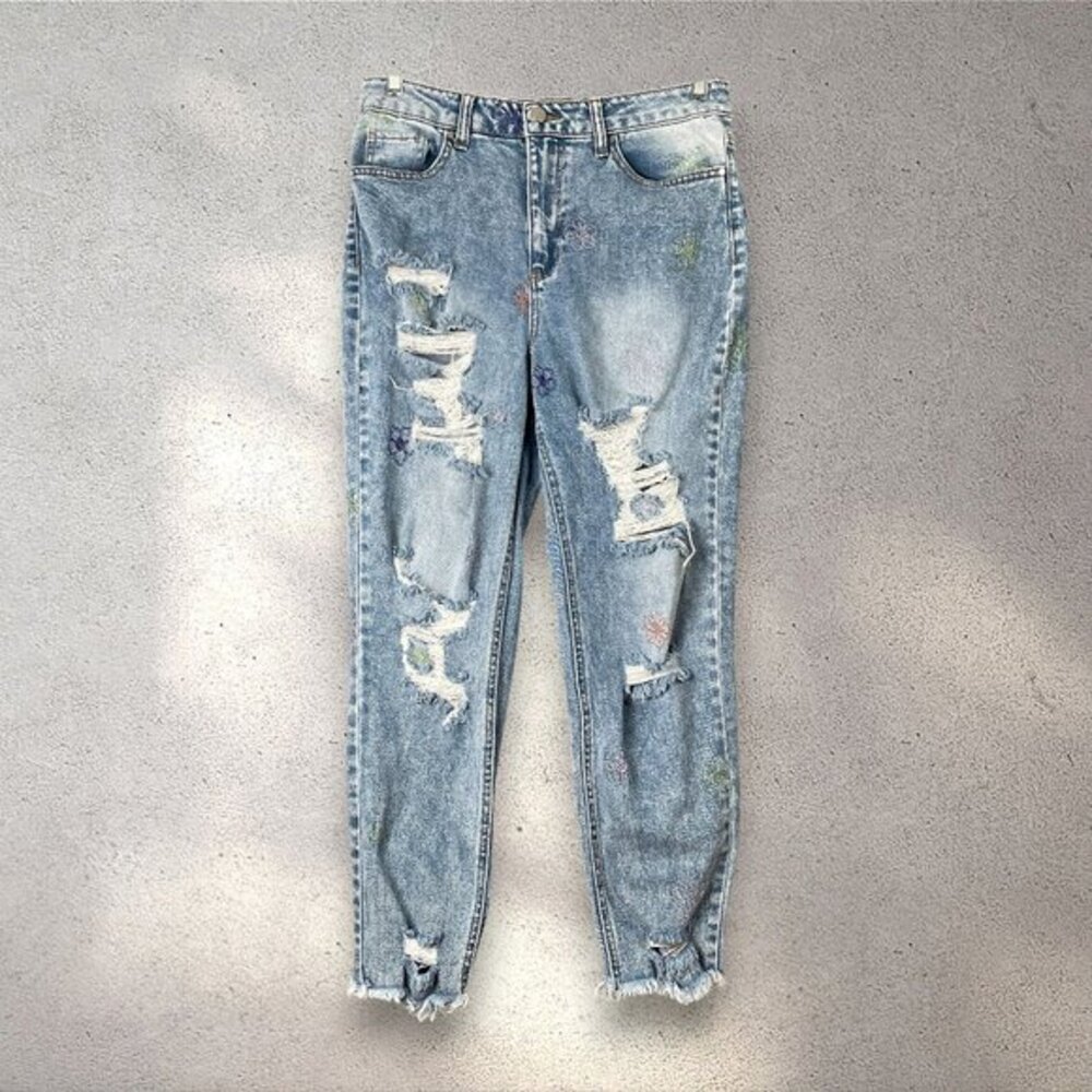 Tinseltown Floral Stitch Distressed Jeans Women’s Size 13 Juniors Light Wash Y2K
